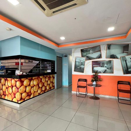 Red Orange Hotel Klang - 5 Min To Klang Town Exterior photo