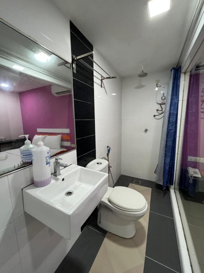 Red Orange Hotel Klang - 5 Min To Klang Town Exterior photo